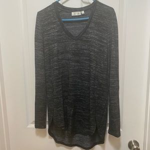 Size medium long sleeve shirt